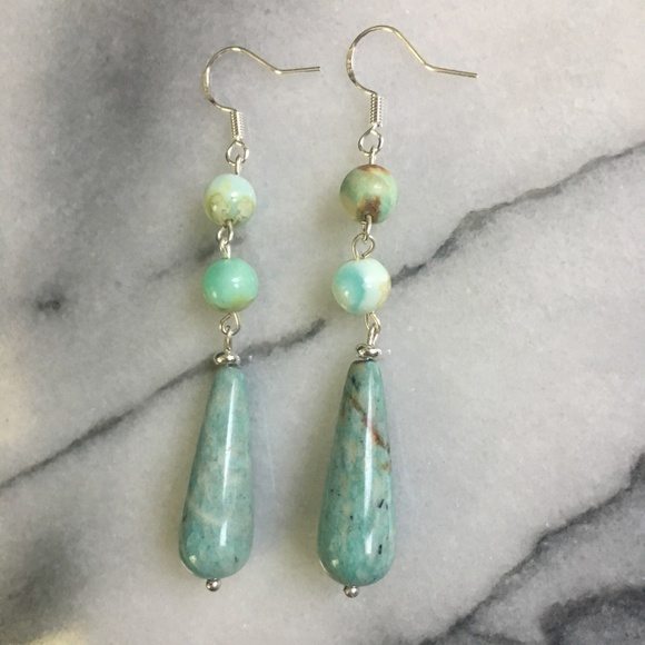 Vintage Jewelry - Chrysocolla teardrop Sterling Silver Earrings